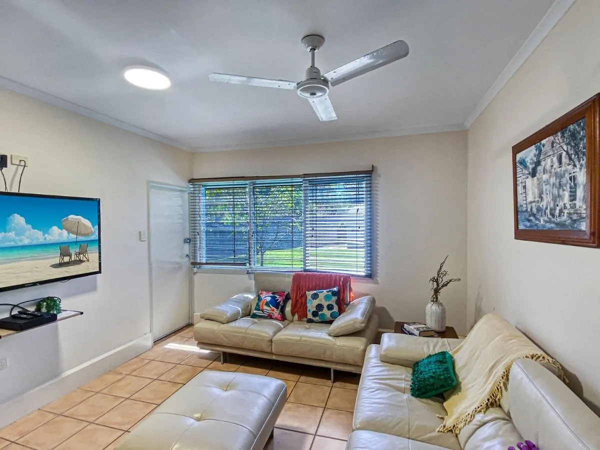Picnic Bay Apartments Unit 1