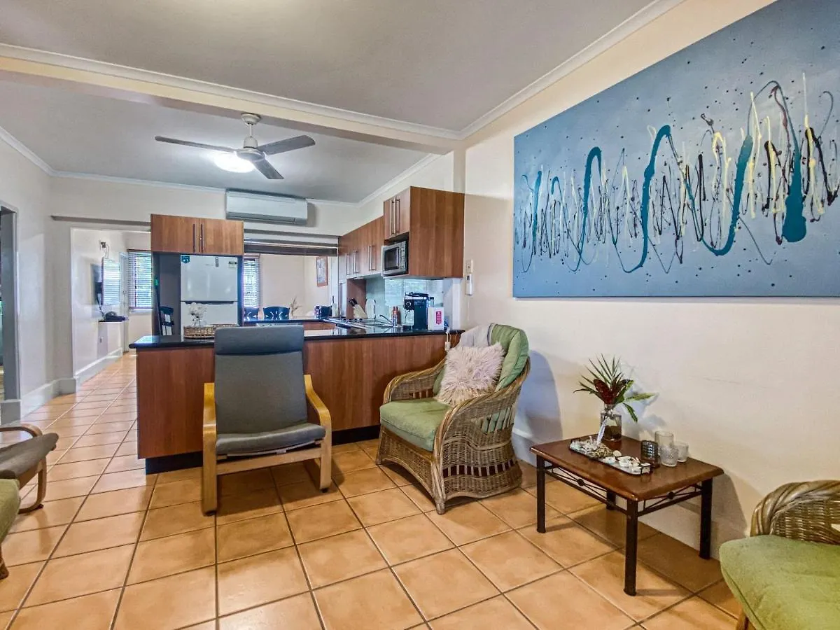 Picnic Bay Apartments Unit 1